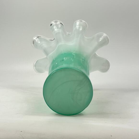 Murano Art Glass Vase Encased Green White Swirl Ruffled Rim 16" Italian Blown - Picture 8 of 16